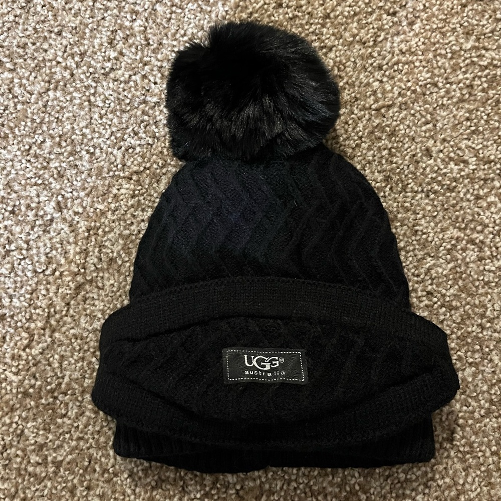 Ugg hats and removable facemask